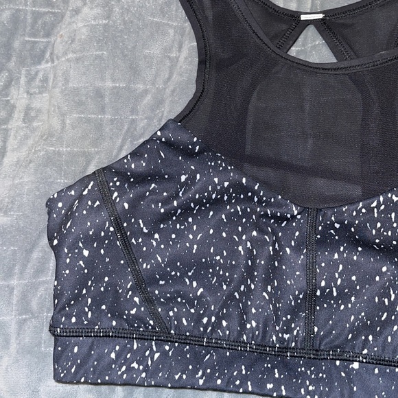 Lululemon Mesh Bra - Picture 6 of 13